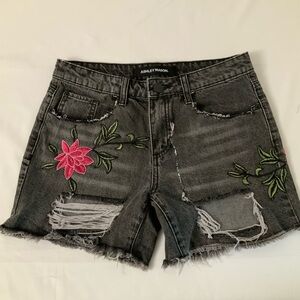 Women distressed Black Jean Short size 25 Custom Patchwork  NWOT